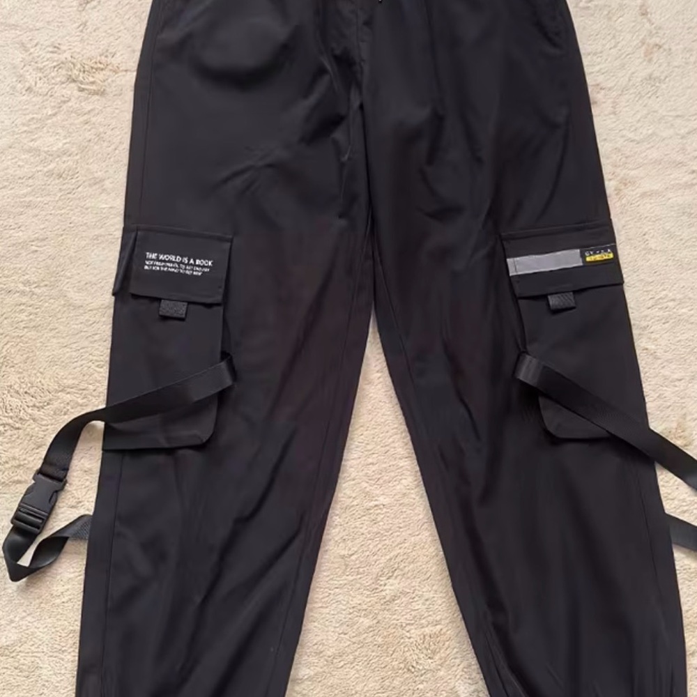 1XL New -Men's Black Streetwear Cargo Joggers; Techwear or Tactical Utility - Picture 14 of 16